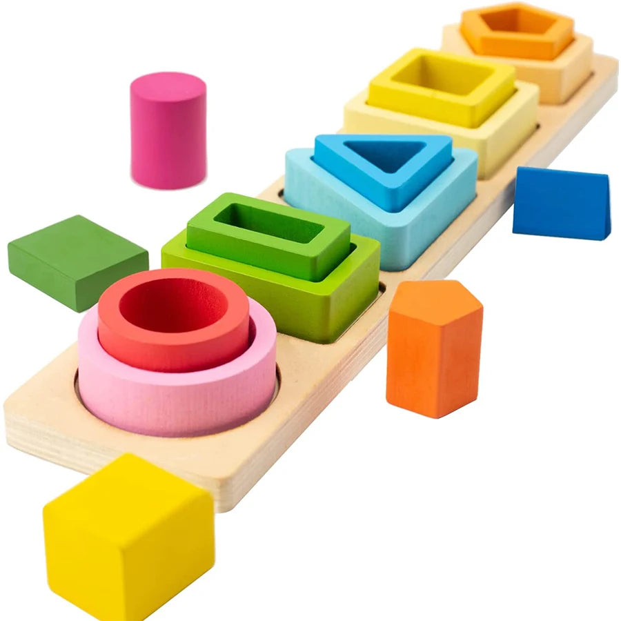 Formes géométriques en bois colorées – activité Montessori de tri