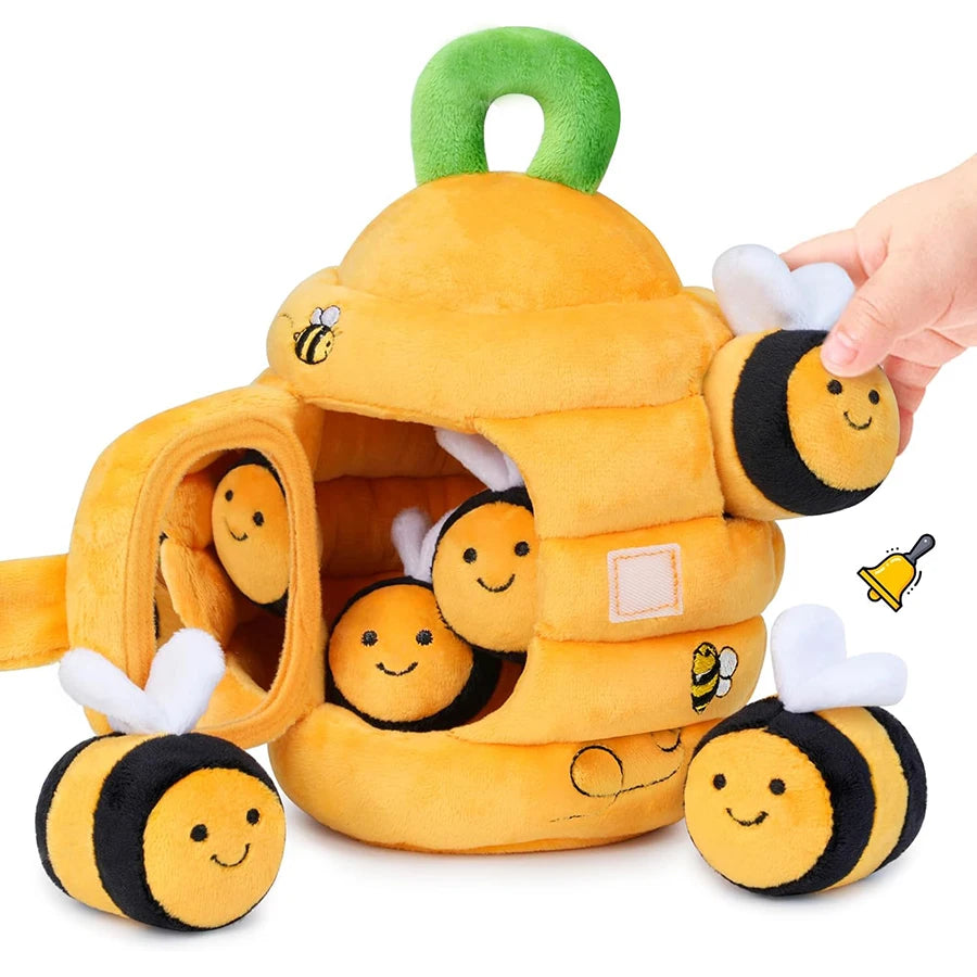 Jouet sensoriel Montessori en forme de ruche avec 5 abeilles en peluche, bébé jouant avec le set d’éveil doux et sécurisé.